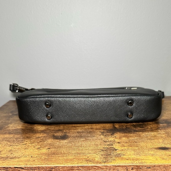 Glass Ladder & Co. Black Bag - Picture 8 of 16